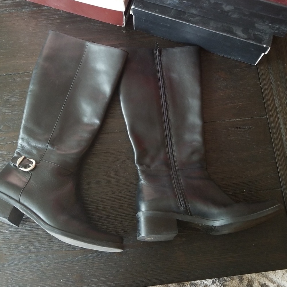 Naturalizer Leather riding boots 7.5